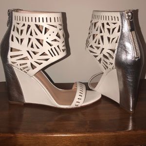 artelier nicole miller wedges